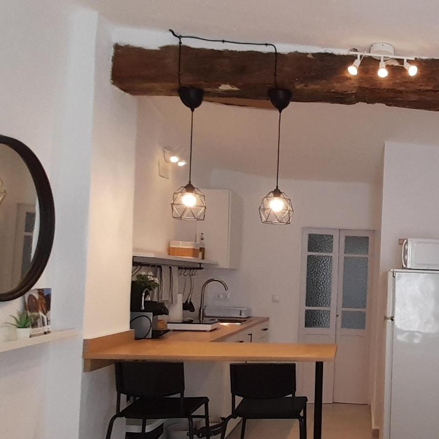 Estudio Con Encanto Ubrique Wifi Luaran gambar