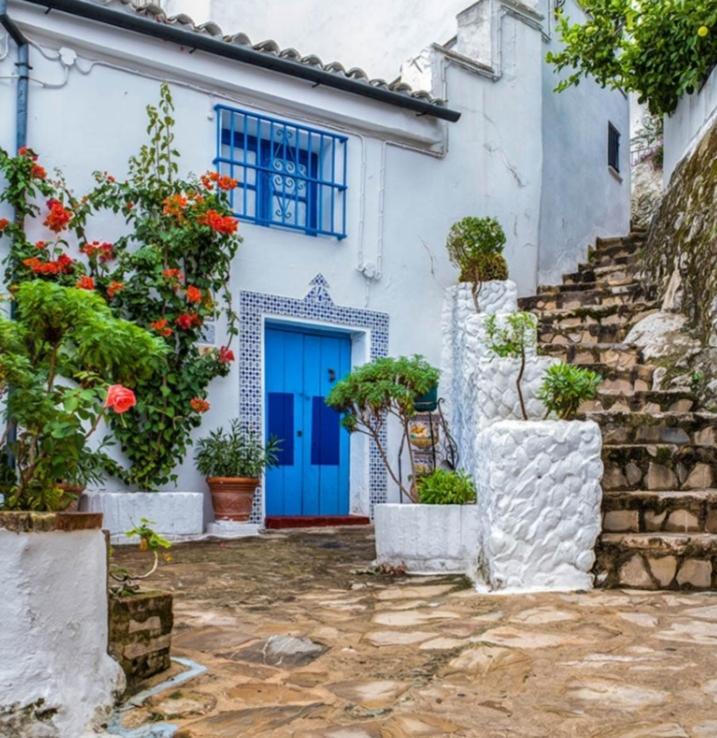 Estudio Con Encanto Ubrique Wifi Luaran gambar